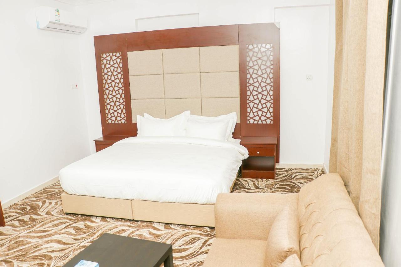 Al Farhan Dumah Al Jandal Hotel Dawmat al-Jandal Bagian luar foto