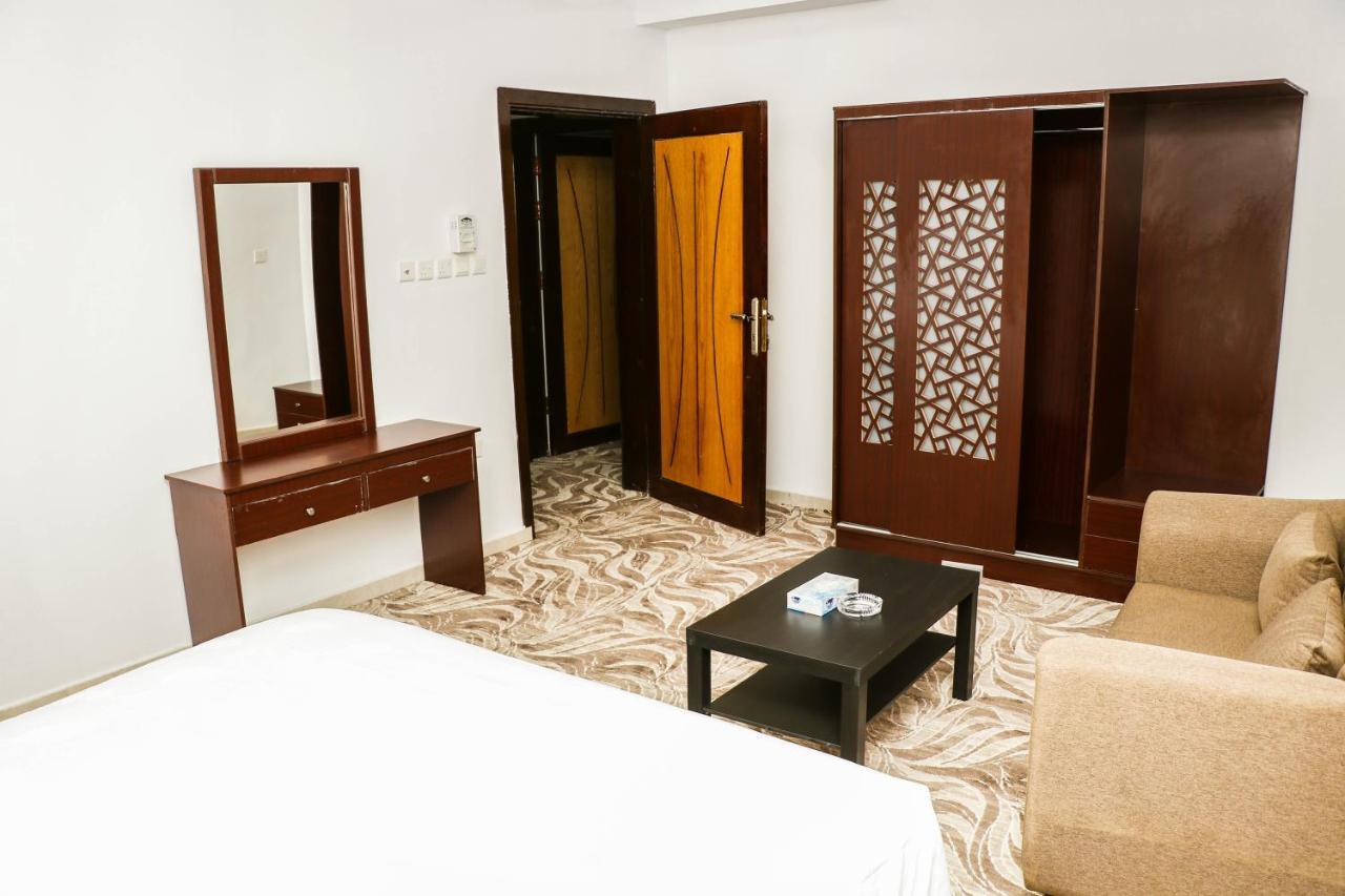 Al Farhan Dumah Al Jandal Hotel Dawmat al-Jandal Bagian luar foto