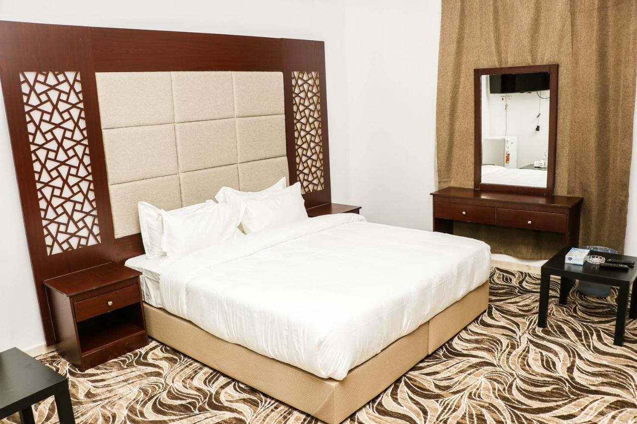 Al Farhan Dumah Al Jandal Hotel Dawmat al-Jandal Bagian luar foto