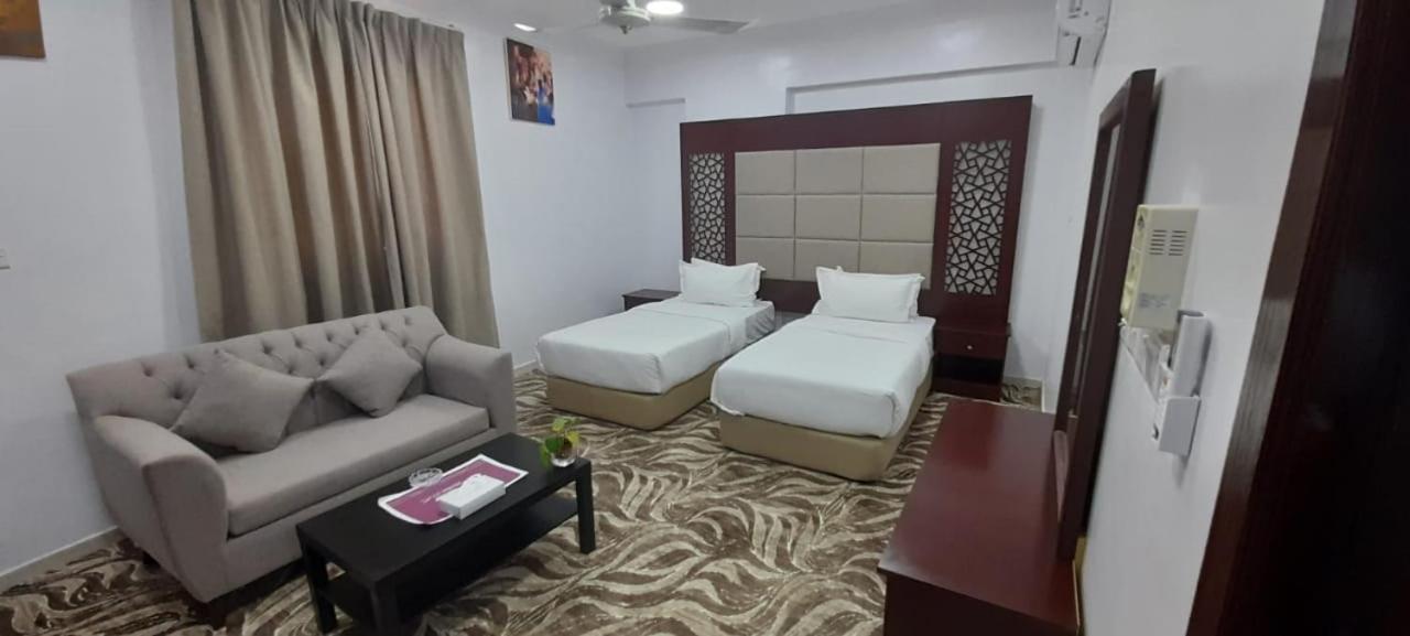 Al Farhan Dumah Al Jandal Hotel Dawmat al-Jandal Bagian luar foto